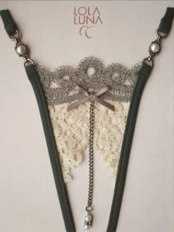 Ouvert-String PONDICHERY OPEN Taupe-ecru Lola Luna -Marlies Dekkers Verkaufsgeschäft 20113 PONDICHERY OPEN 4 micro string lola luna 2