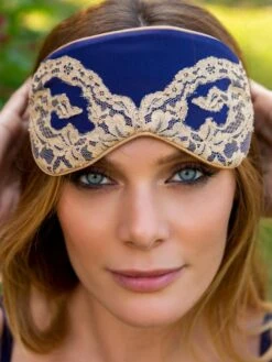 100% Seide Schlafmaske MARJOLIE No. 7 Mit Spitze Marjolaine -Marlies Dekkers Verkaufsgeschäft augenmaske seide marjolie dunkelblau nude 3mar0701 3665 marjolaine 2