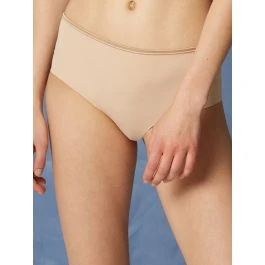 MAISON LEJABY Brazilian Shorty NUAGE PUR Extra Flach Von Maisonlejaby 3 MAISON LEJABY Brazilian Shorty NUAGE PUR Extra Flach Von Maisonlejaby