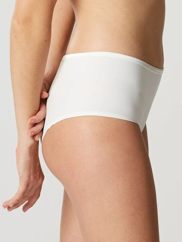 MAISON LEJABY Brazilian Shorty NUAGE PUR Extra Flach Von Maisonlejaby 7 MAISON LEJABY Brazilian Shorty NUAGE PUR Extra Flach Von Maisonlejaby – Bild 5