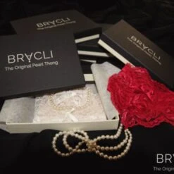 Bracli BEGOS Perlen- BH -Marlies Dekkers Verkaufsgeschäft bracli perlen dessous verpackung