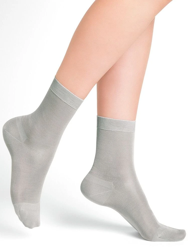 Damen Seidensocken Glatt Aus 100% Seide Von Bleuforêt 7 Damen Seidensocken Glatt Aus 100% Seide Von Bleuforêt – Bild 5