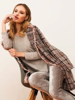 Jacke KUSCHEL BOUCLE Rosa-grau Von Chiara Fiorini -Marlies Dekkers Verkaufsgeschäft freizeit jacke wolle karo g9631bis grau rosa chiara fiorini 2