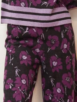 Freizeitanzug Kuschel Cotton LILA BLUMEN Zwei-teilig Von Fiori Di Chiara 7 Freizeitanzug Kuschel Cotton LILA BLUMEN Zwei-teilig Von Fiori Di Chiara -Marlies Dekkers Verkaufsgeschäft hausanzug blume lila fc9139 chiara fiorini