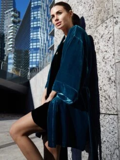 Seide-Viscose Samt Kimono DANY Von Vivis -Marlies Dekkers Verkaufsgeschäft kimono kurz v00038 dany blau vivis 3 2