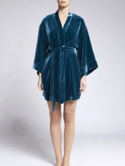 Seide-Viscose Samt Kimono DANY Von Vivis -Marlies Dekkers Verkaufsgeschäft kimono kurz v00038 dany blau vivis 2