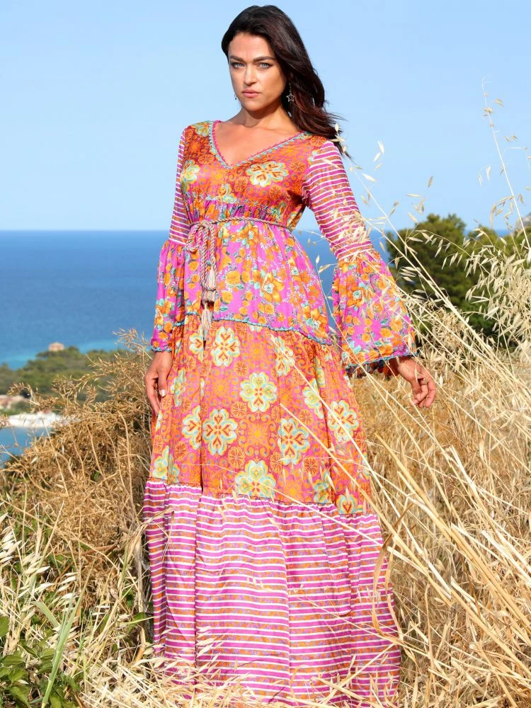 Seidenbatist Strandkleid NARCISO LILLA Von Laetitia Beachwear 4 Seidenbatist Strandkleid NARCISO LILLA Von Laetitia Beachwear – Bild 2