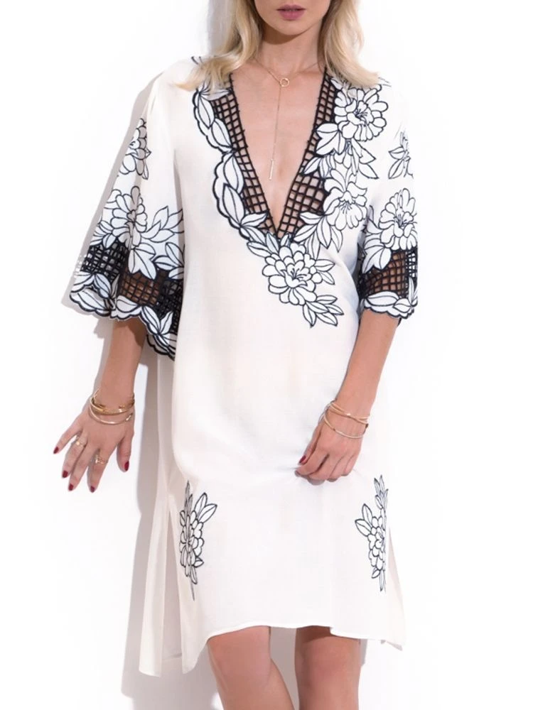 Sommerkleid Mit Hohlsaum-Stickerei BIANCO Von Chiara Fiorini 5 Sommerkleid Mit Hohlsaum-Stickerei BIANCO Von Chiara Fiorini – Bild 3