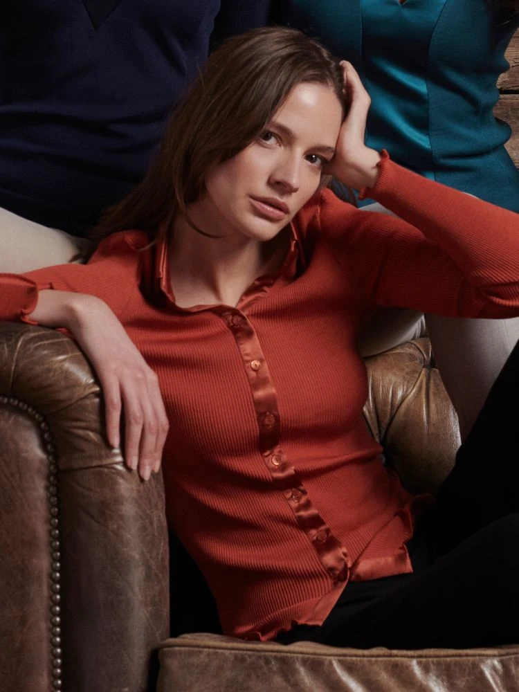 Merino Wolle-Seide CARDIGAN Gerippt Paprika-orange Von Oscalito 4 Merino Wolle-Seide CARDIGAN Gerippt Paprika-orange Von Oscalito – Bild 2