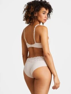 Bügel BH SWEETESSENCE IK Microfaser Mit Spitze Von Aubade 17 Bügel BH SWEETESSENCE IK Microfaser Mit Spitze Von Aubade -Marlies Dekkers Verkaufsgeschäft microfaser dessous ikc13 skin 4 sweetessence aubade 1 1