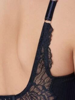 Spitze Bügel-BH PEONY FLORALE W By Triumph -Marlies Dekkers Verkaufsgeschäft peony florale bh schwarz 10181768 triumph