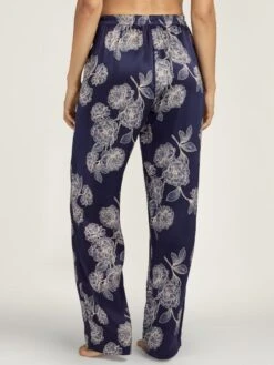 100% Seide Hose TOI MON AMOUR Von Aubade 19 100% Seide Hose TOI MON AMOUR Von Aubade -Marlies Dekkers Verkaufsgeschäft pyjamahose toi mon amour qs60 nachtblau aubade 3