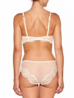 Seide Slip ADRIANA Von Millesia 13 Seide Slip ADRIANA Von Millesia -Marlies Dekkers Verkaufsgeschäft seide dessous adriana m1330 m1380 goldsand millesia lingerie 1 2