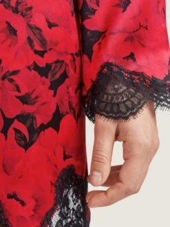 100% Seide Kimono TOI MON AMOUR Mit Print Von Aubade -Marlies Dekkers Verkaufsgeschäft seide kimono qs65 1 opera rot schwarz 5 toi moi amour aubade 2