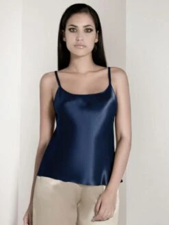 100% Seide Trägertop CLASSICO No. 2 Von Luna Di Seta -Marlies Dekkers Verkaufsgeschäft seidentop rundhals vlst08010 marine dunkelblau luna di seta 5 3