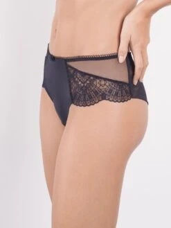 MAISON LEJABY Tüll Brasiliana Panty WHISPER Von Maisonlejaby -Marlies Dekkers Verkaufsgeschäft short blau 19369 whisper maison lejaby 2 1