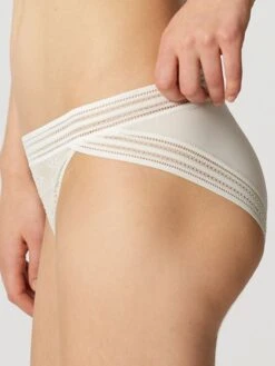 Tüll Slip MISS LEJABY Von Maison Lejaby 18 Tüll Slip MISS LEJABY Von Maison Lejaby -Marlies Dekkers Verkaufsgeschäft slip wei 16463 miss lejaby maison lejaby 1 1