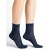 Damen Seidensocken Blumenmuster Aus 71% Seide Von Bleuforêt 2 Damen Seidensocken Blumenmuster Aus 71% Seide Von Bleuforêt -Marlies Dekkers Verkaufsgeschäft soeckchen seide spitze 6272 blue jeans