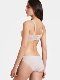 Bügel-BH SOFTESSENCE TM Spitze Von Aubade 15 Bügel-BH SOFTESSENCE TM Spitze Von Aubade -Marlies Dekkers Verkaufsgeschäft spitze dessous tmf12 skin 4 softessence aubde 1