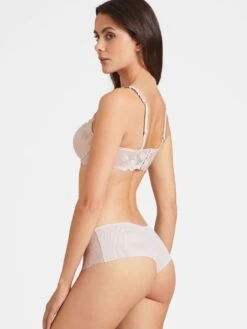 Halbschale BH SOFTESSENCE TM Spitze Von Aubade 14 Halbschale BH SOFTESSENCE TM Spitze Von Aubade -Marlies Dekkers Verkaufsgeschäft spitze dessous tmn04 skin 4 softessence aubde 1