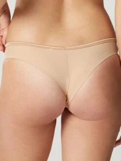 MAISON LEJABY String Tanga NUAGE PUR Extra Flach Von Maisonlejaby -Marlies Dekkers Verkaufsgeschäft tanga haut 5562 nuage pur maison lejaby 2
