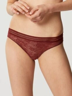 Tüllspitze String MISS LEJABY Von Maison Lejaby 21 Tüllspitze String MISS LEJABY Von Maison Lejaby -Marlies Dekkers Verkaufsgeschäft tanga rost 16462 miss lejaby maison lejaby 1